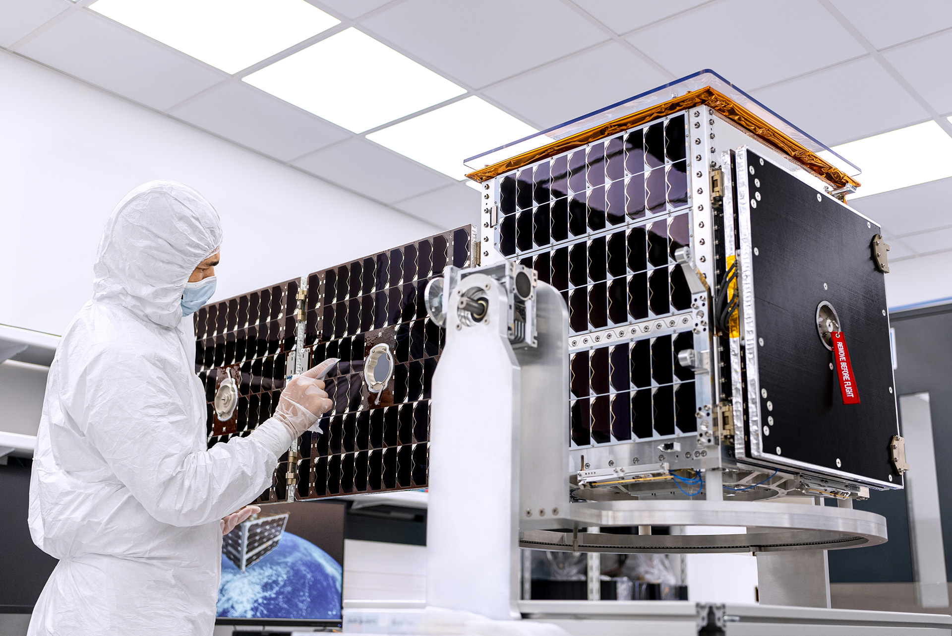 EO MICROSATELLITES